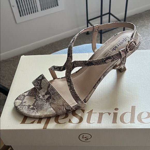 Life Stride Snakeskin Patterned Heels - Picture 1 of 1